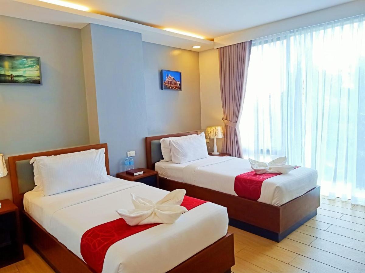 Inncity Hotel Calbayog Buitenkant foto